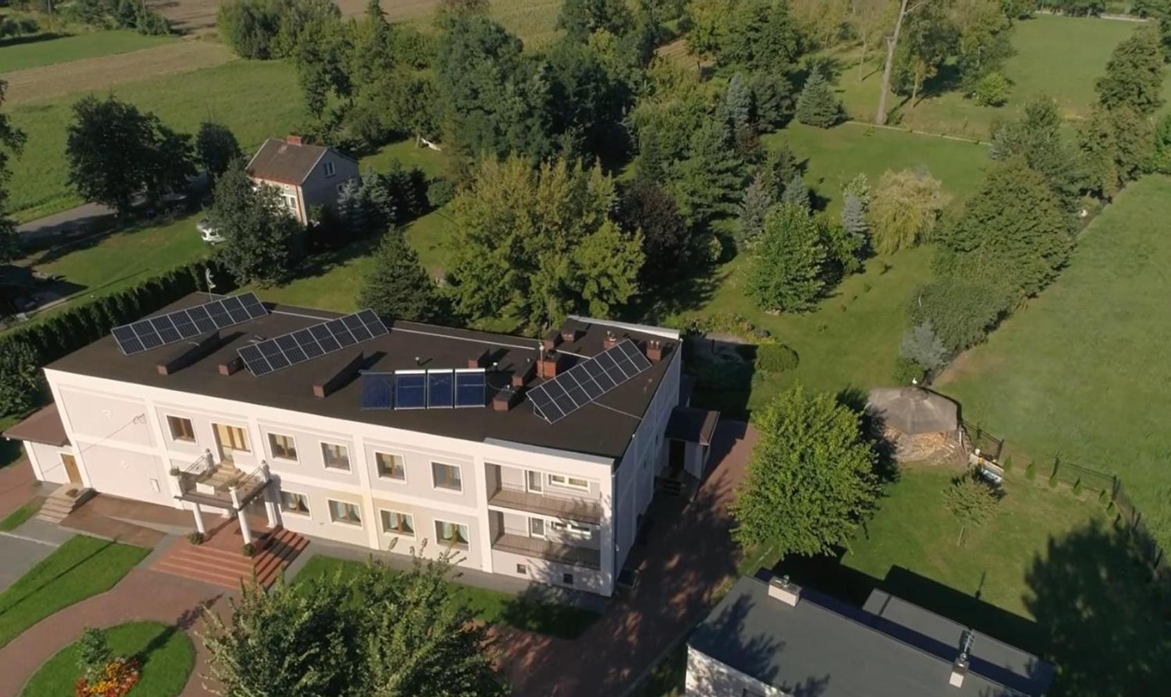 Pensjonat Feliksow Wiskitki Exterior photo